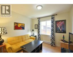 6340 Williams Place, Sechelt, BC V7Z0M6 Photo 11