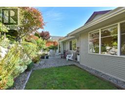 6340 Williams Place, Sechelt, BC V7Z0M6 Photo 9