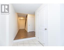 Bedroom 3 - 15 Gunton Street, Aurora, ON L4G4A9 Photo 6