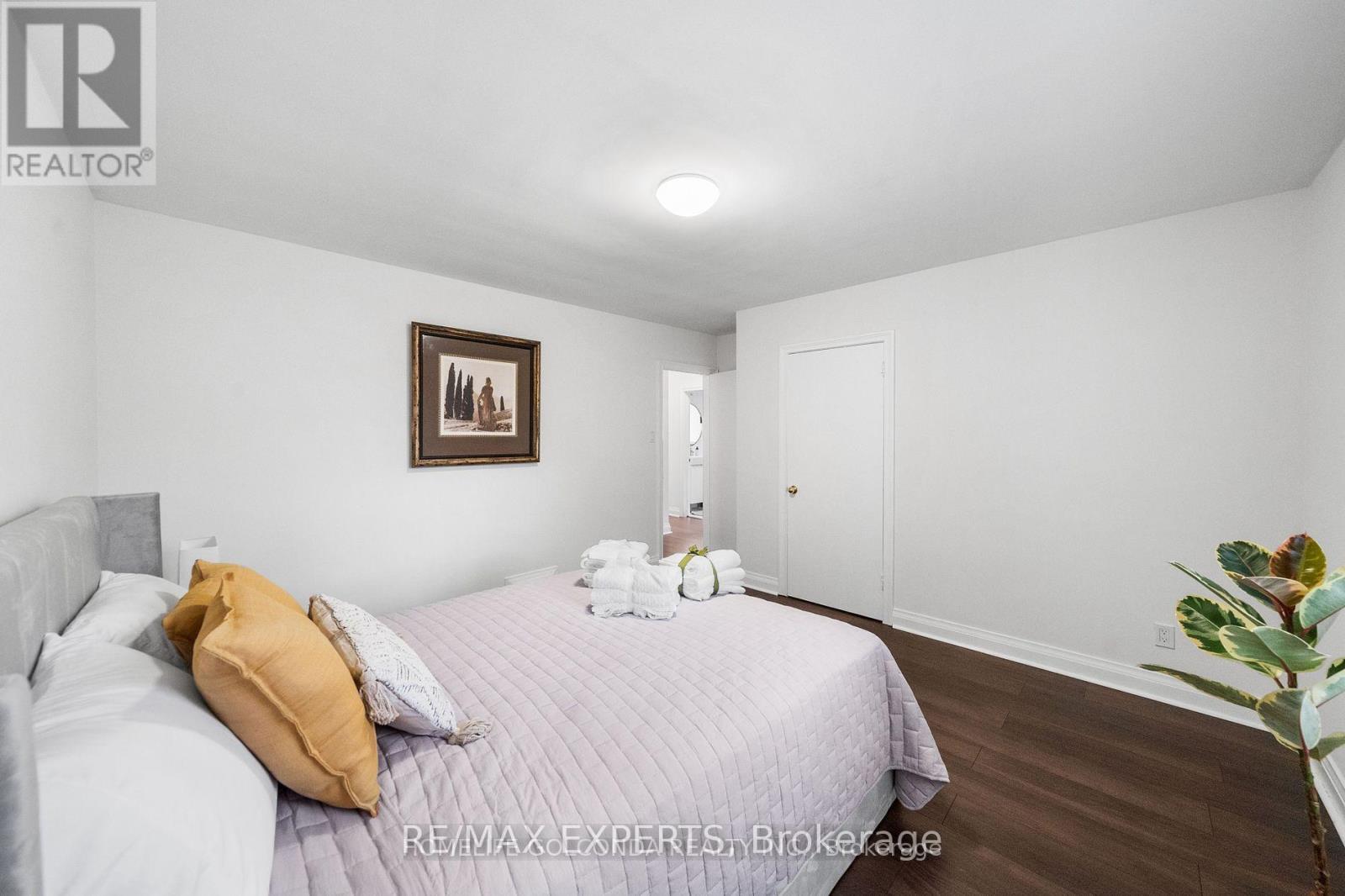253 Bogert Avenue — photo 16