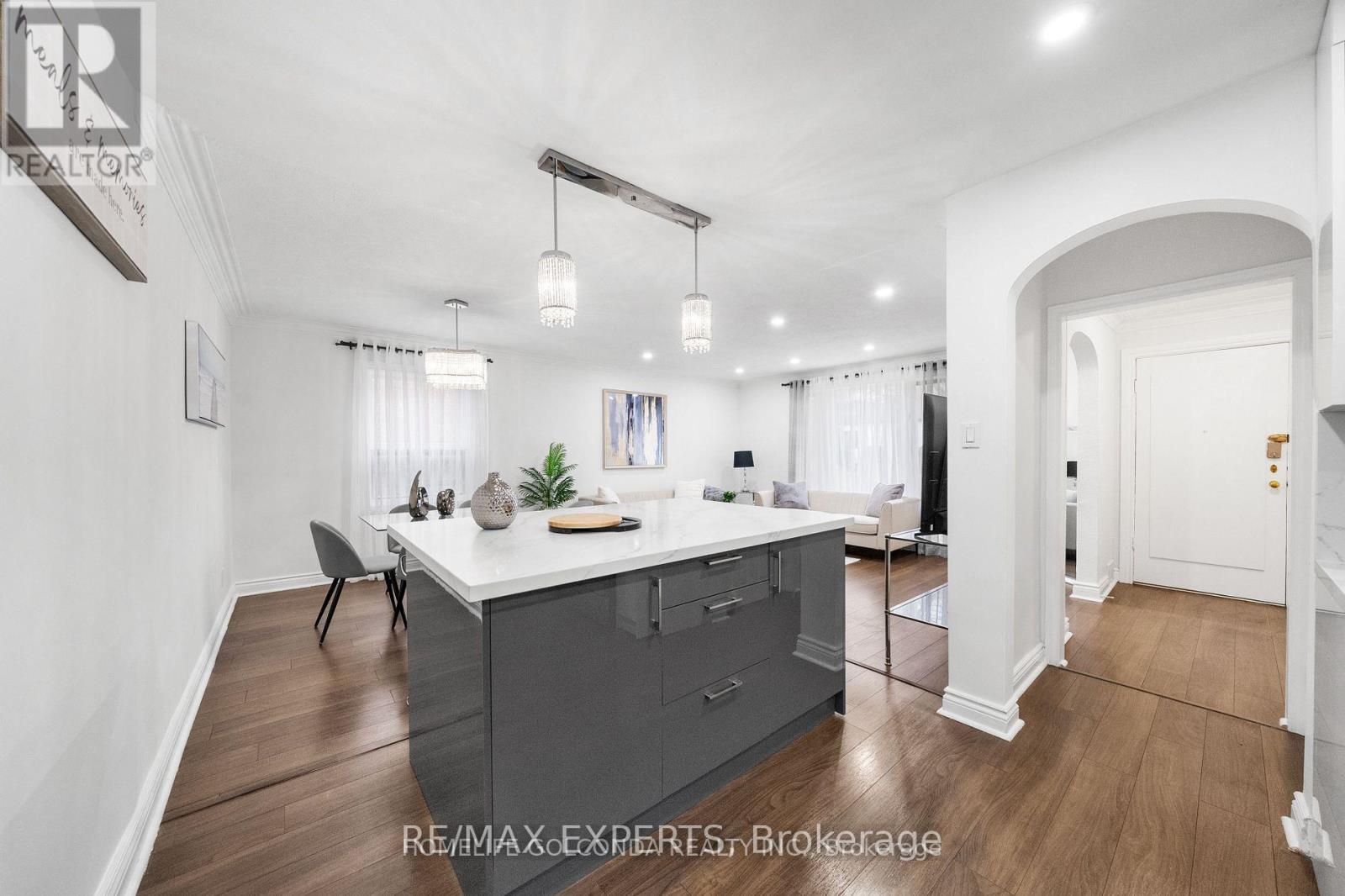 253 Bogert Avenue — photo 8