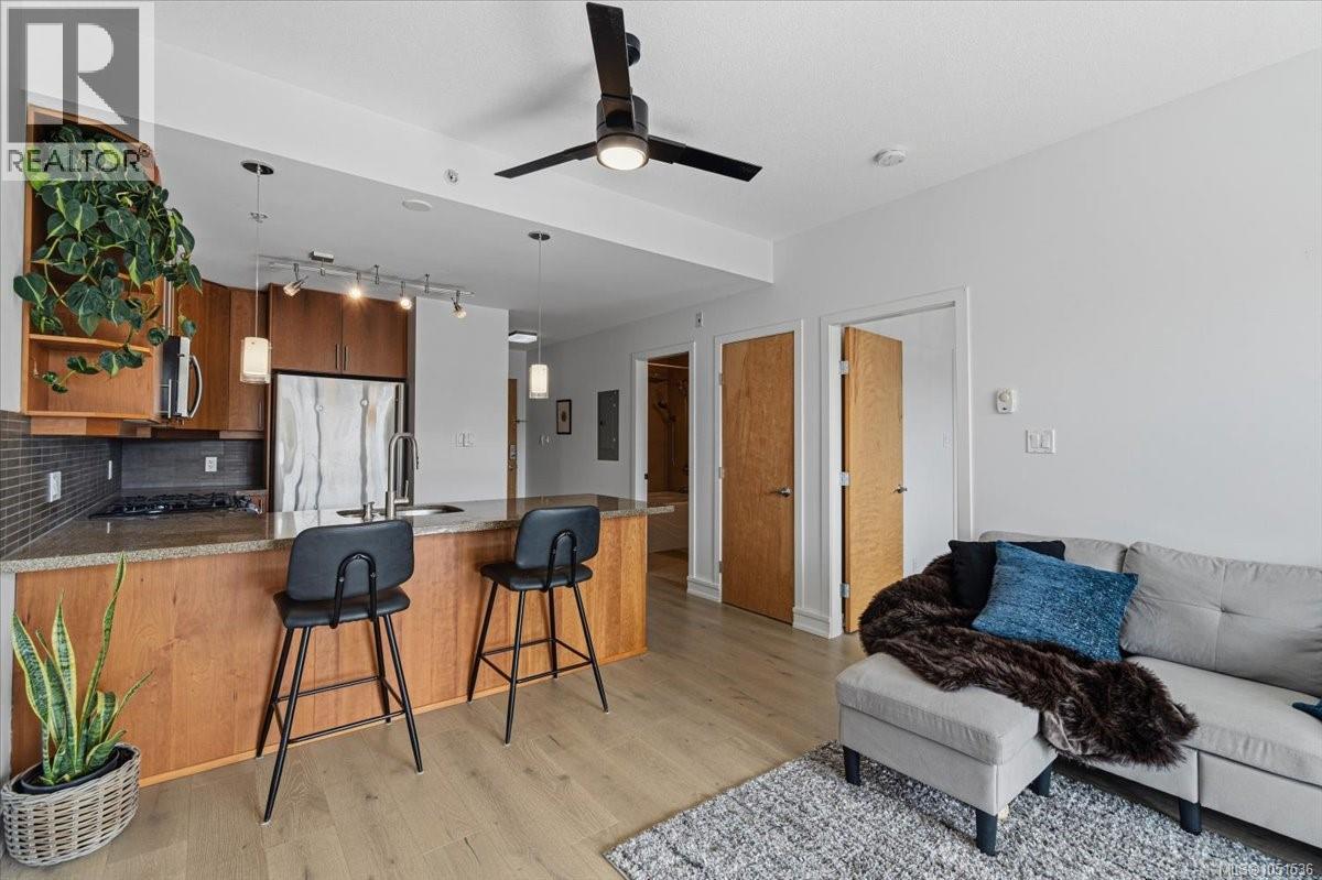 #606 194 Beachside Dr - Image 10