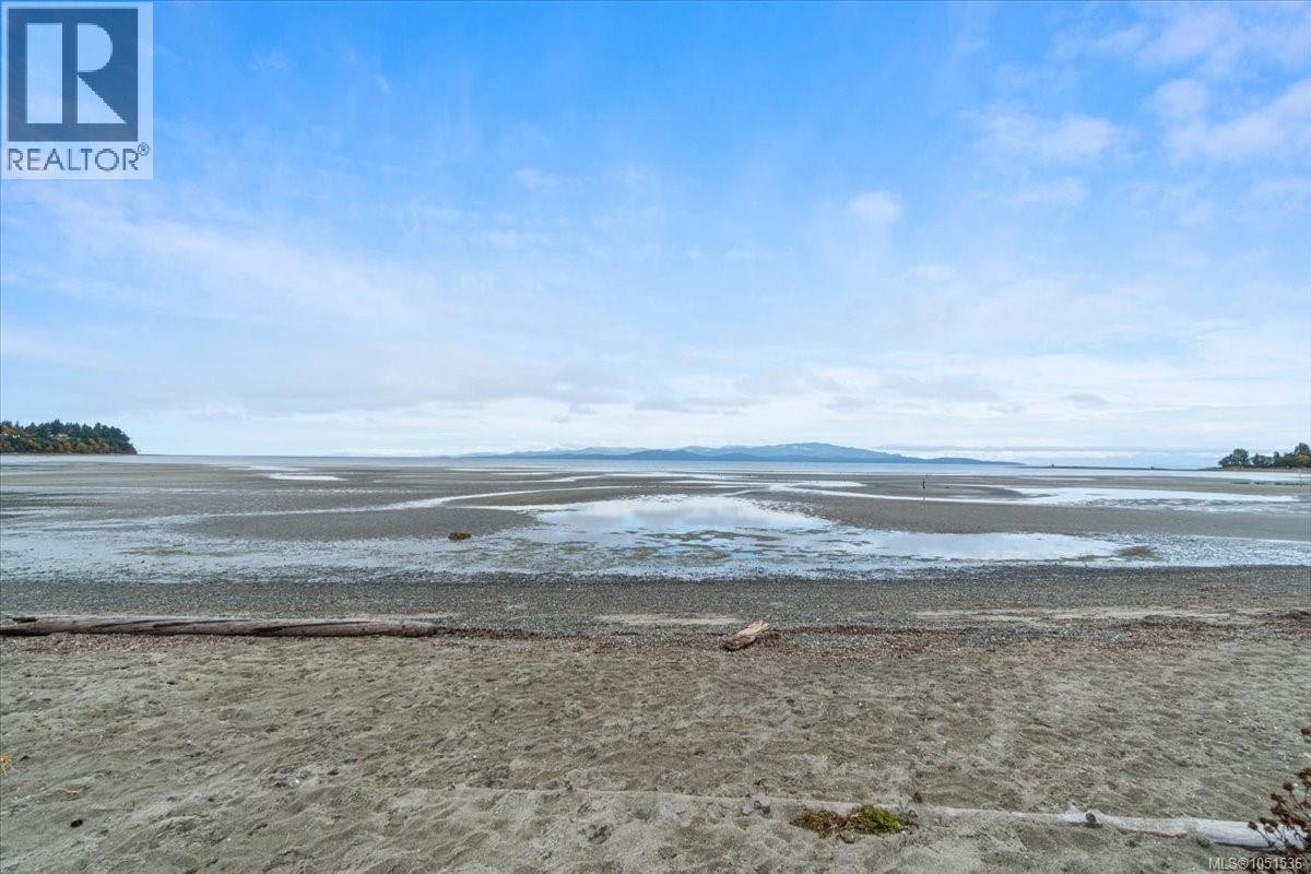 #606 194 Beachside Dr - Image 33