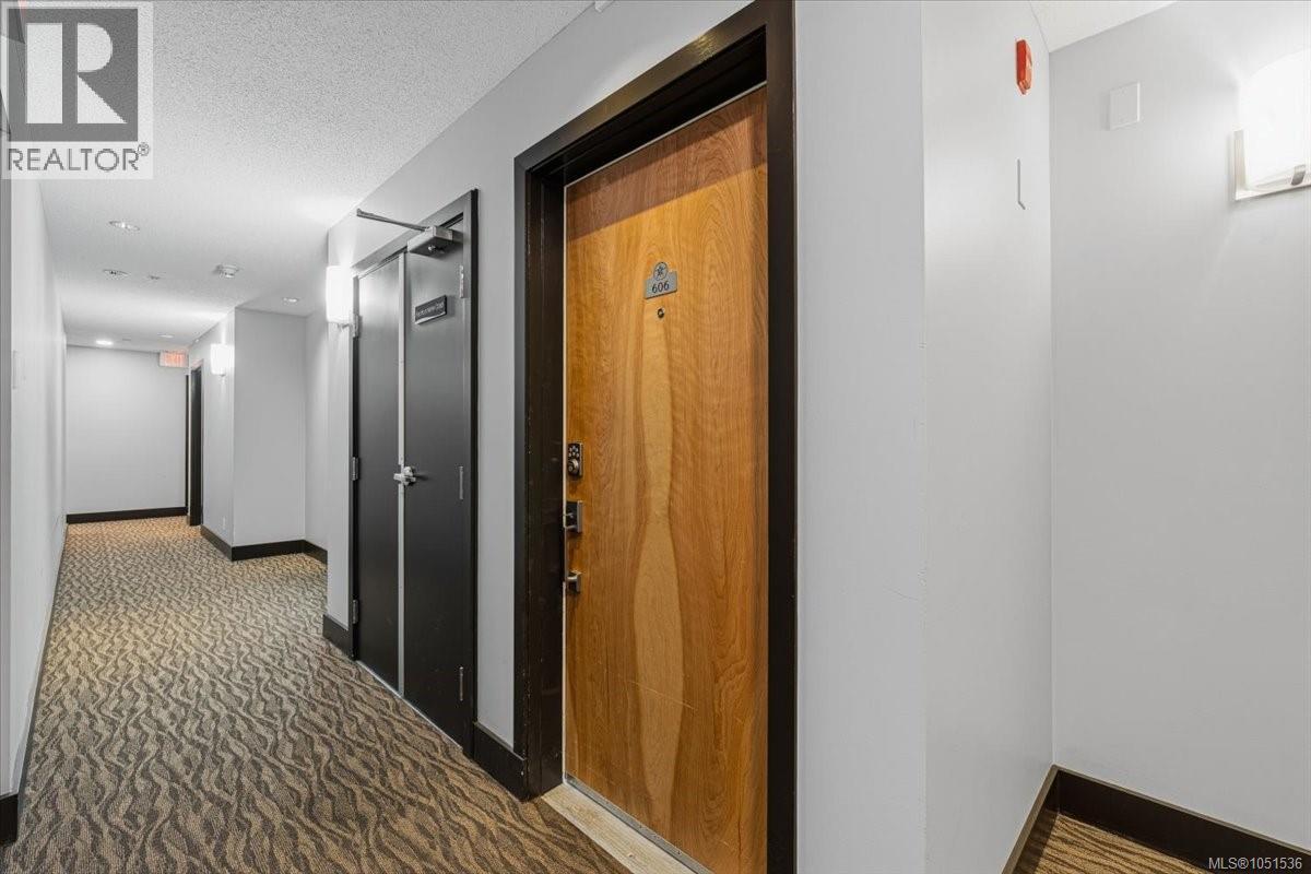 #606 194 Beachside Dr - Image 6