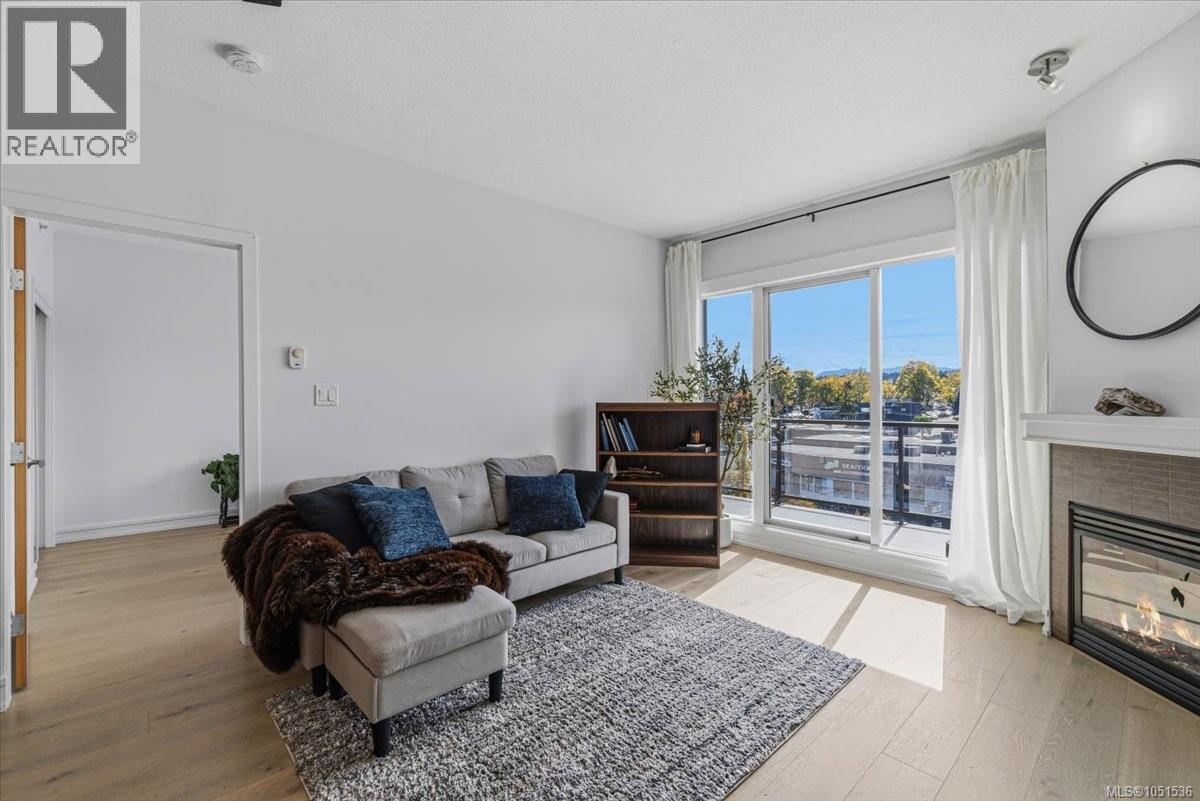 #606 194 Beachside Dr - Image 8