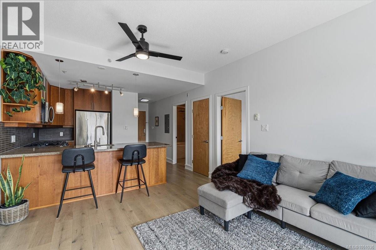 #606 194 Beachside Dr - 9