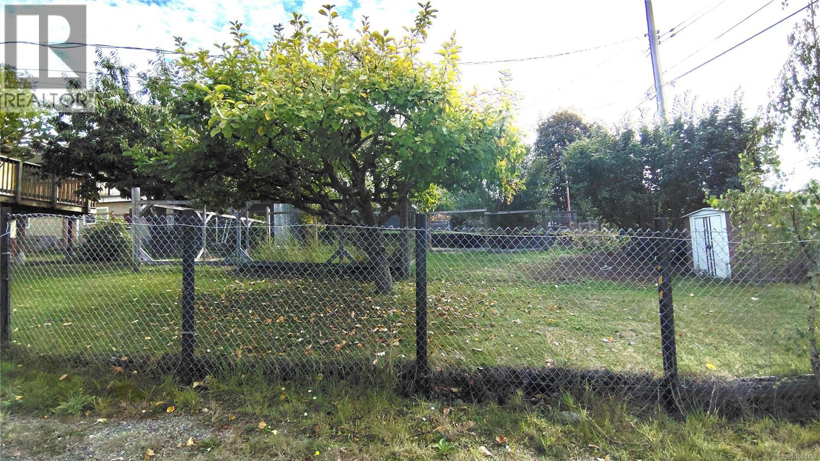 2858 14th Ave - 23