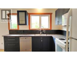Kitchen - 2858 14th Ave, Port Alberni, BC V9Y2X5 Photo 7