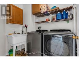 Primary Bedroom - 7 Braydon Boulevard, Brampton, ON L6P1G2 Photo 19