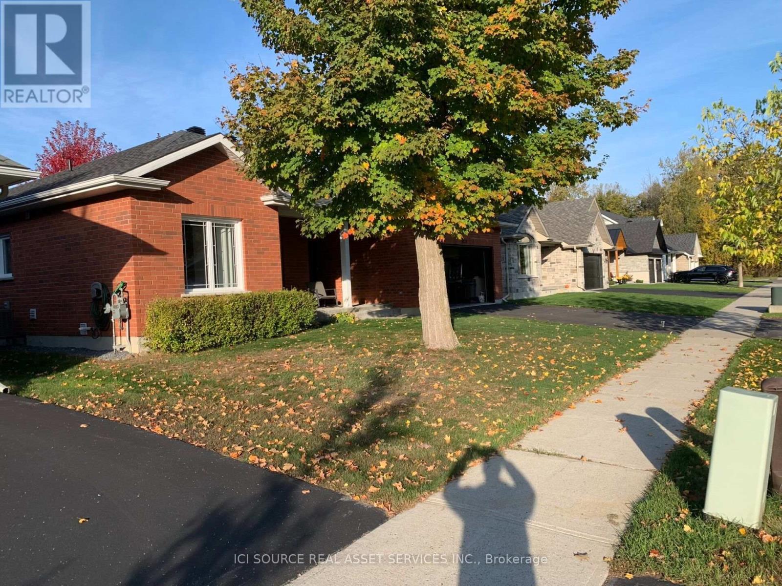 1228 Innwood Avenue, Cornwall, ON photo 3