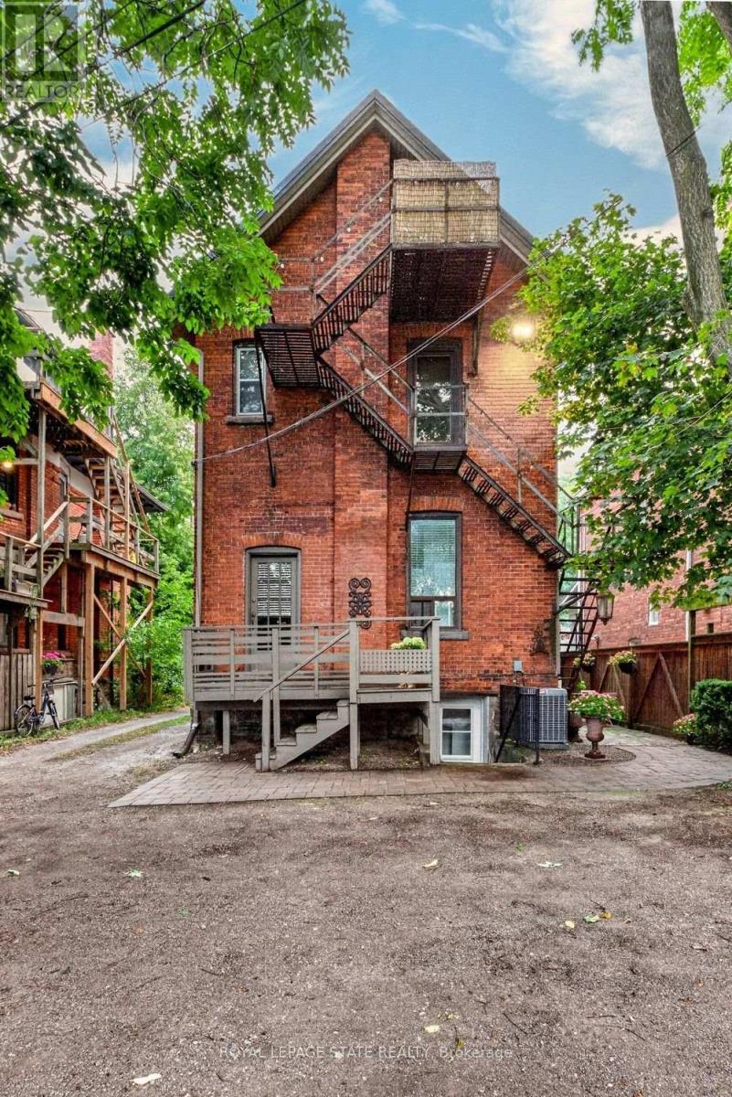 282 Hess Street South, Hamilton, ON photo 41