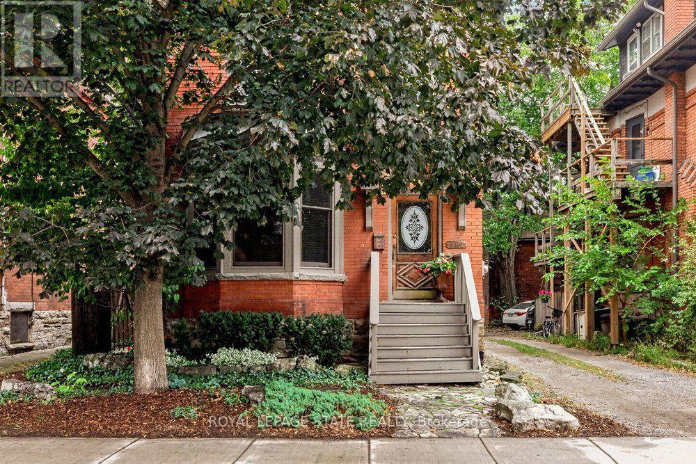 282 Hess Street South, Hamilton, ON photo 5