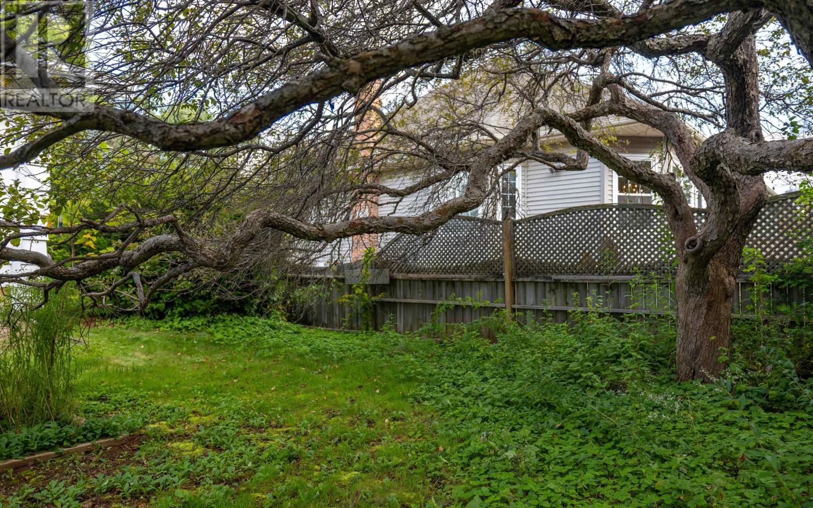 21 Smallwood Crescent - 37
