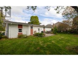 Den - 21 Smallwood Crescent, Charlottetown, PE C1A3J4 Photo 6