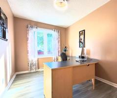 93 Crestwood Crescent, Winnipeg, MB R2J1H8 Photo 11