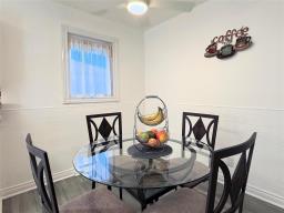 93 Crestwood Crescent, Winnipeg, MB R2J1H8 Photo 8
