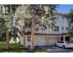 738 Queenston Terrace SE - photo 1
