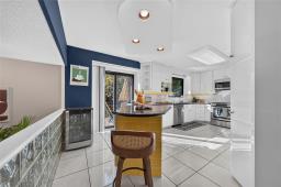 26 Oswald Bay, Winnipeg, MB R3R2W5 Photo 14