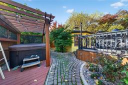 26 Oswald Bay, Winnipeg, MB R3R2W5 Photo 44