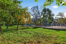 26 Oswald Bay, Winnipeg, MB R3R2W5 Photo 49