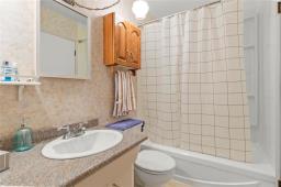 16 Pine Crescent, Steinbach, MB R5G0G7 Photo 13