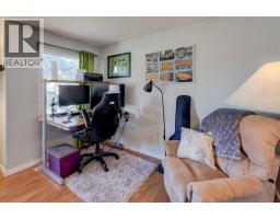 738 Queenston Terrace SE - photo 22