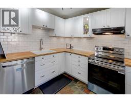 738 Queenston Terrace SE - photo 14