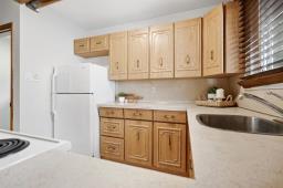 26 Waterford Bay, Winnipeg, MB R3T1H5 Photo 11