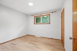 26 Waterford Bay, Winnipeg, MB R3T1H5 Photo 18