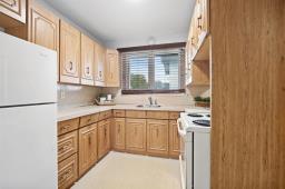 26 Waterford Bay, Winnipeg, MB R3T1H5 Photo 10