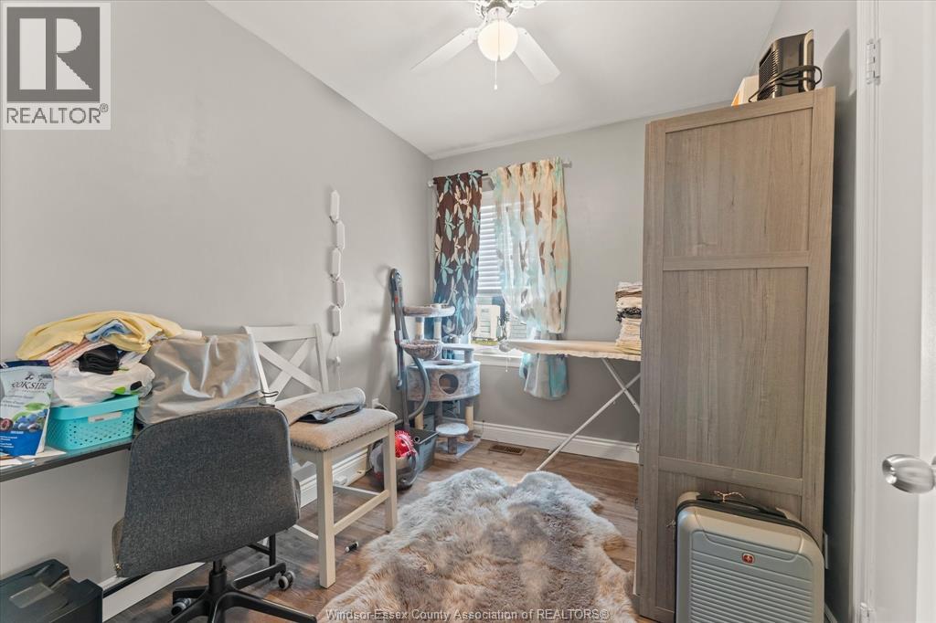 931 LILLIAN AVENUE - 6