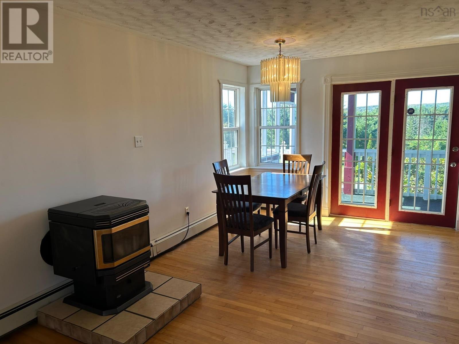 290 MacVicar Road - 23