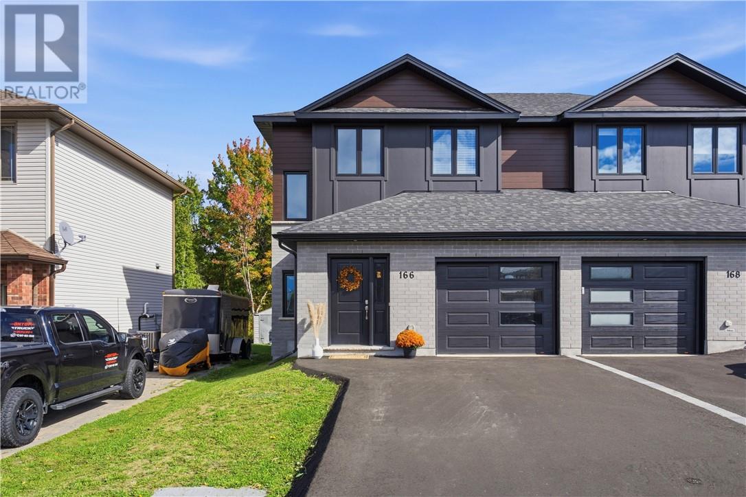 166 Eclipse Crescent - Image 33