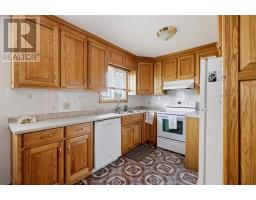 Recreation room - 3 Dawson Ave, Sault Ste  Marie, ON P6C4B2 Photo 8