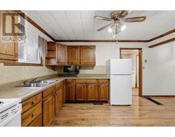 165 Spadina Ave, Sault Ste  Marie, ON P6C5C6 Photo 9