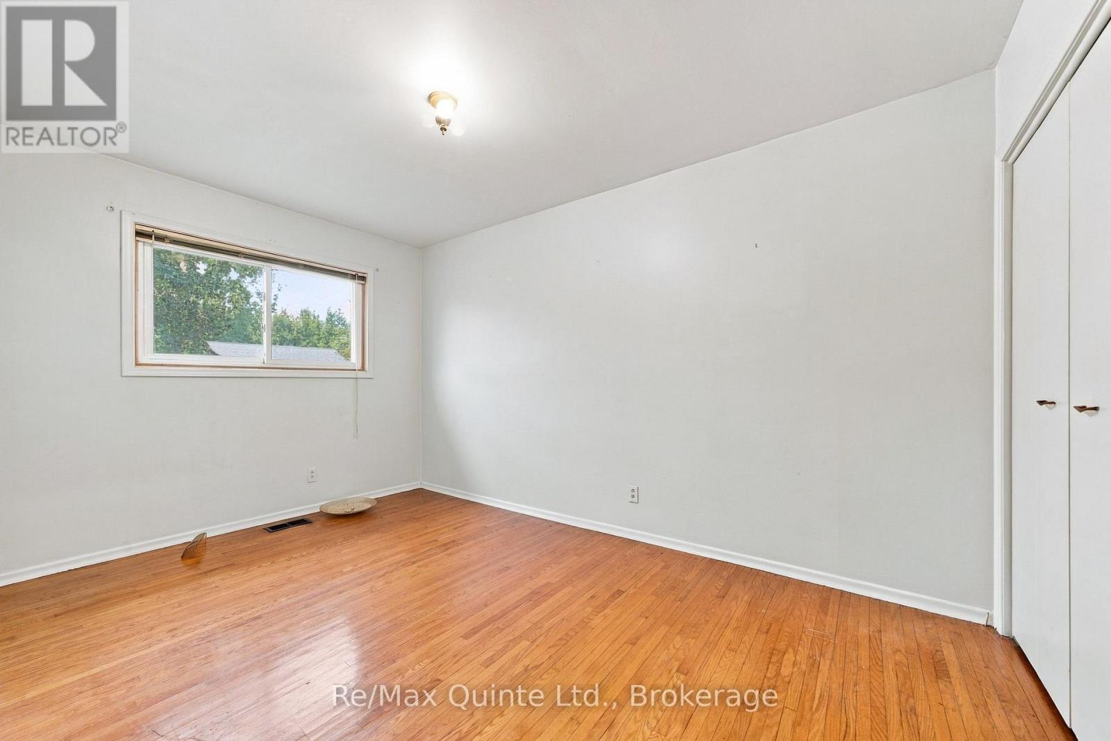 51 Keller Drive, Belleville, ON photo 24