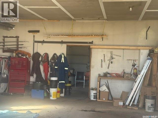 Wallace Acreage, Buffalo Rm No. 409 — photo 24