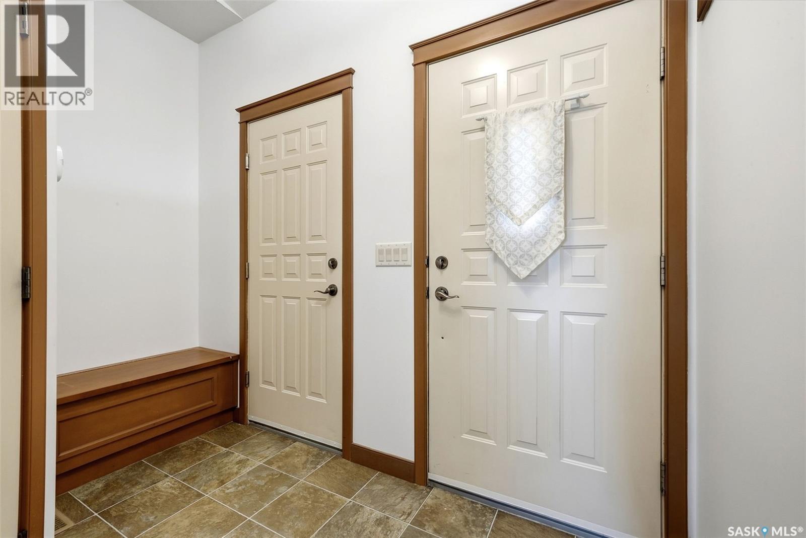 3090 Cranbourn CRESCENT, Regina — photo 2