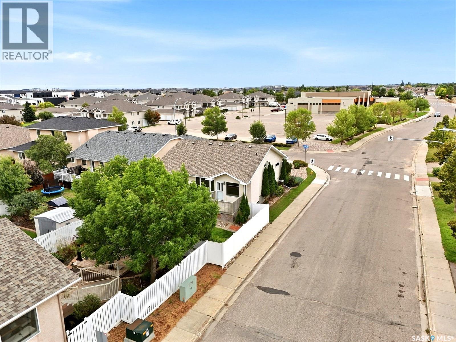 3090 Cranbourn CRESCENT - 48