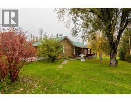 Living room - 54008 Range Road 135, Rural Yellowhead County, AB T7E5G1 Photo 7