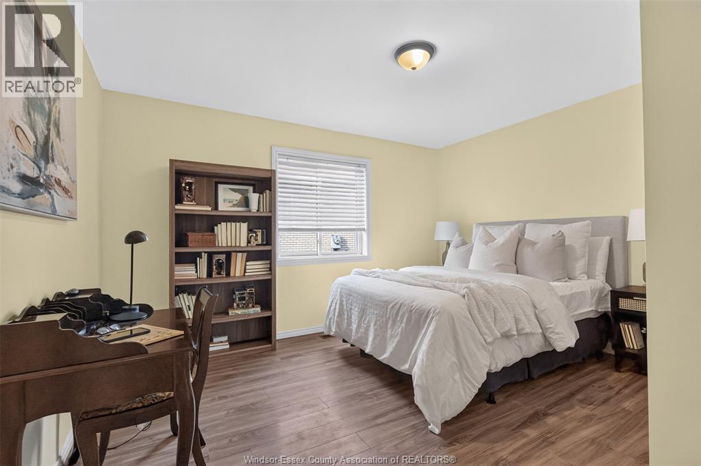 2357 Docherty DRIVE - 35