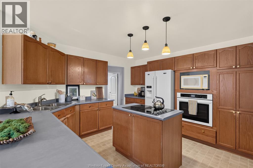 2357 Docherty DRIVE - 23