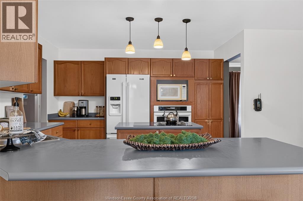 2357 Docherty DRIVE - 24