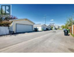 243 Erin Meadow Close, Calgary, AB T2B3E6 Photo 43