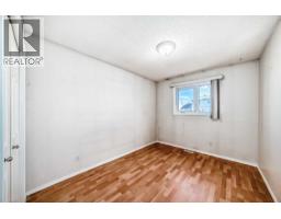 243 Erin Meadow Close, Calgary, AB T2B3E6 Photo 19