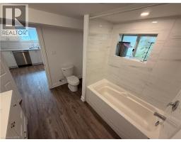 246 East 27th Street, Hamilton, ON L8V3G4 Photo 6