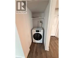 246 East 27th Street, Hamilton, ON L8V3G4 Photo 8