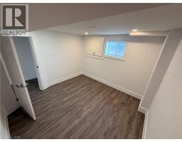 246 East 27th Street, Hamilton, ON L8V3G4 Photo 9