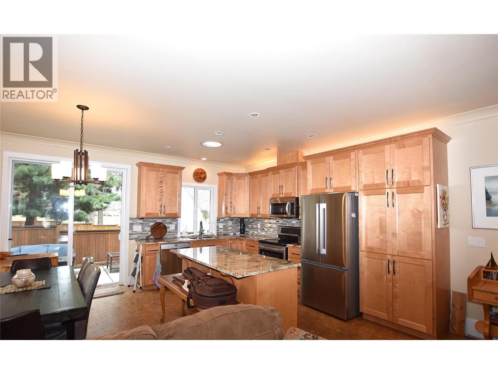 430 Hummingbird Avenue, Vernon