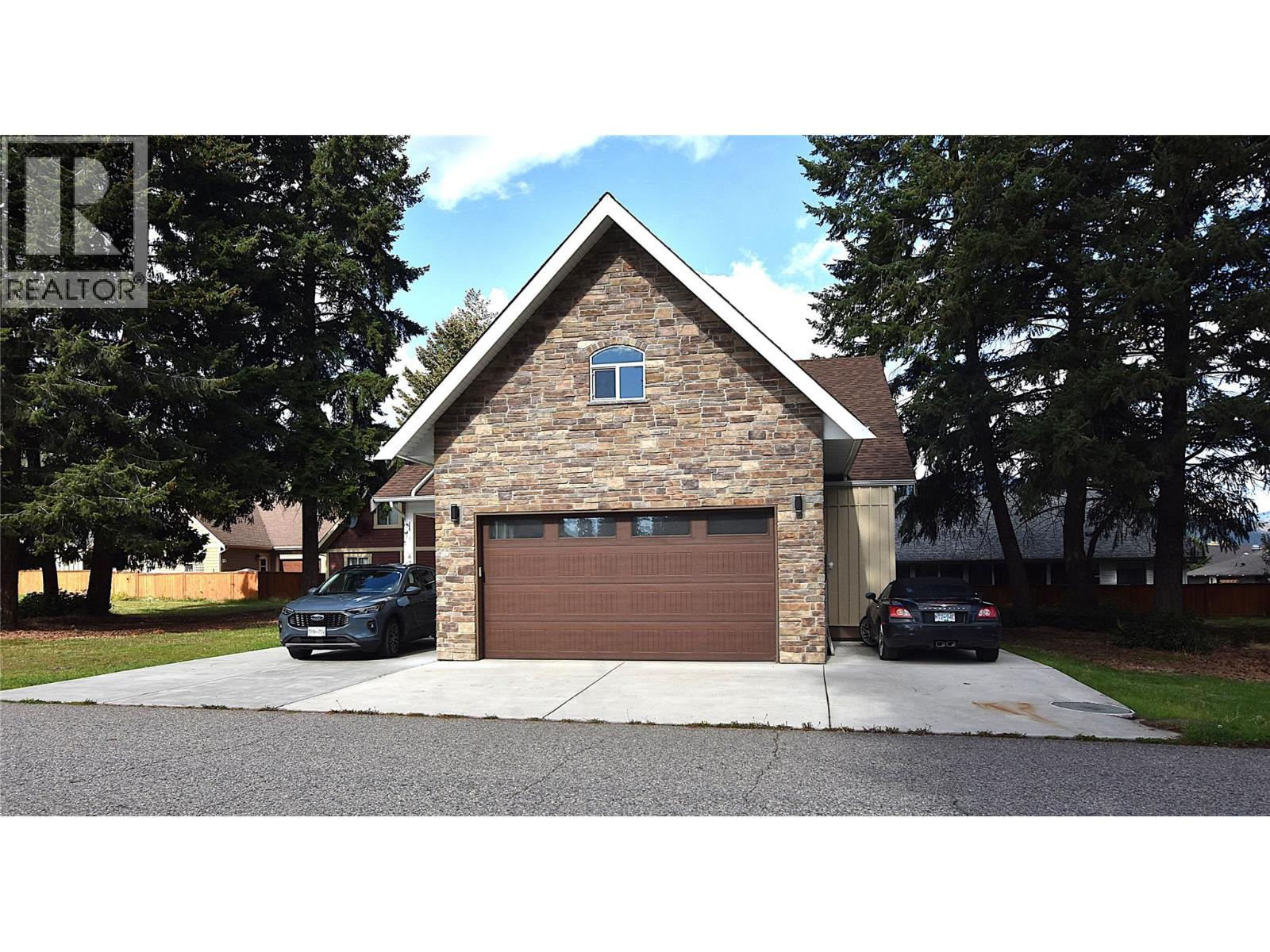 430 Hummingbird Avenue, Vernon